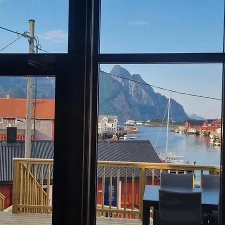 Fiskekrogen Rorbuer Henningsvaer Exterior photo