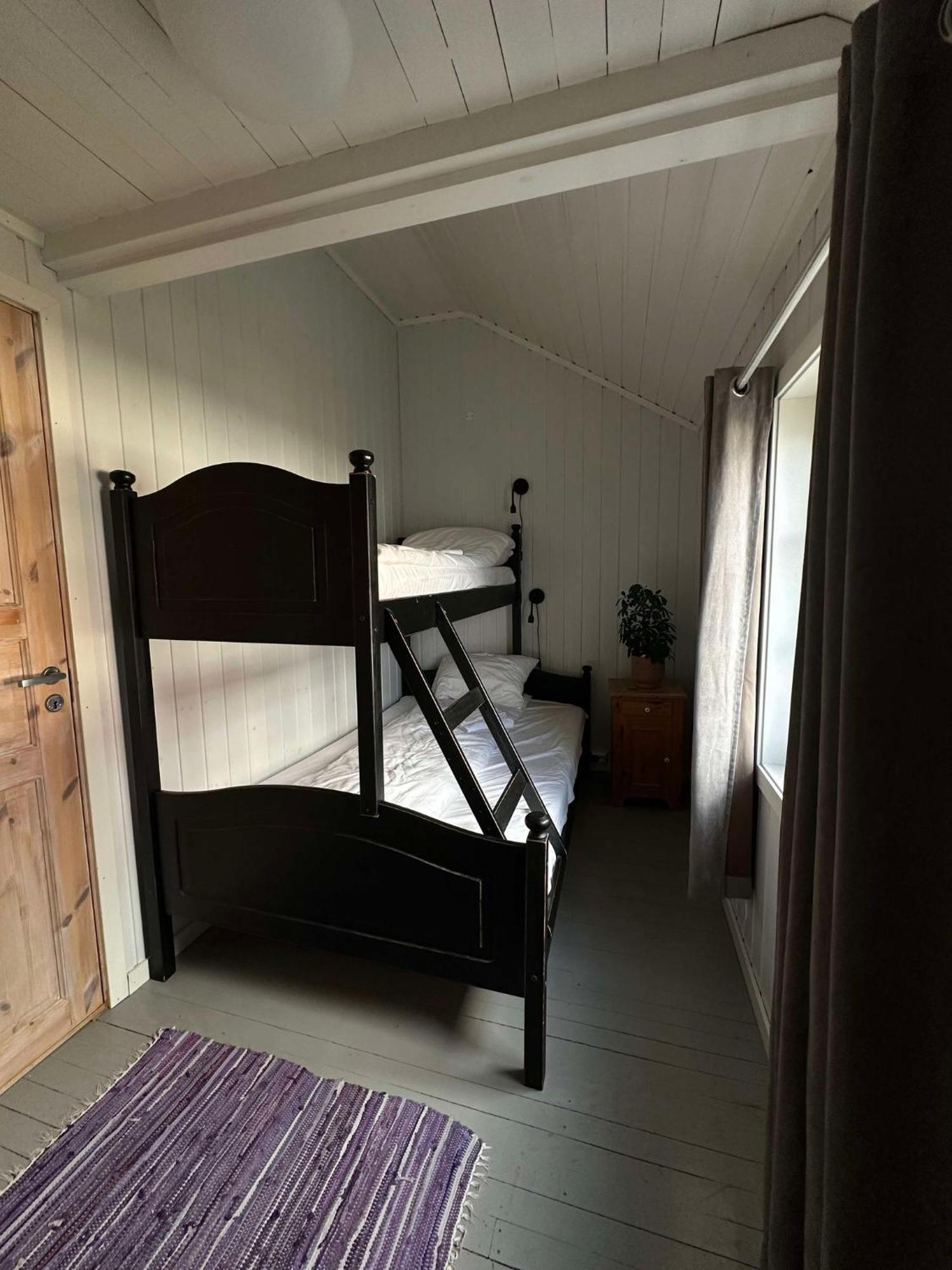 Fiskekrogen Rorbuer Holiday home *